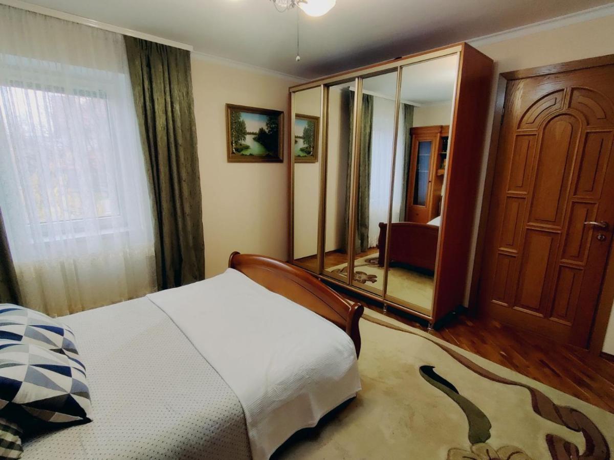 Kiki'S Villa Codru Extérieur photo