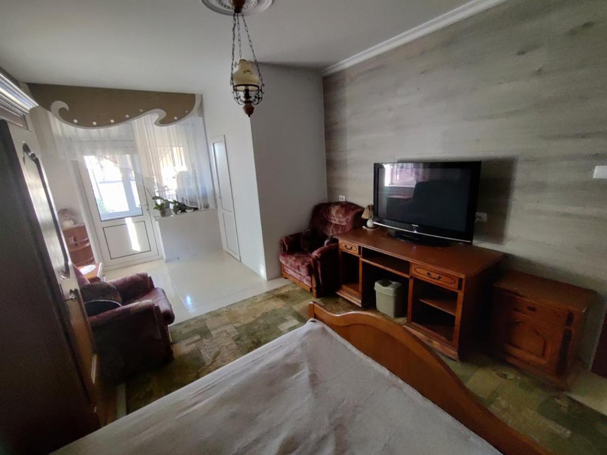 Kiki'S Villa Codru Extérieur photo